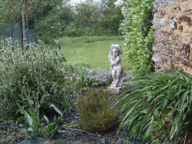 Domaine De La Cour Bed & Breakfast Sainte-Gemme-d'Andigne Exterior photo
